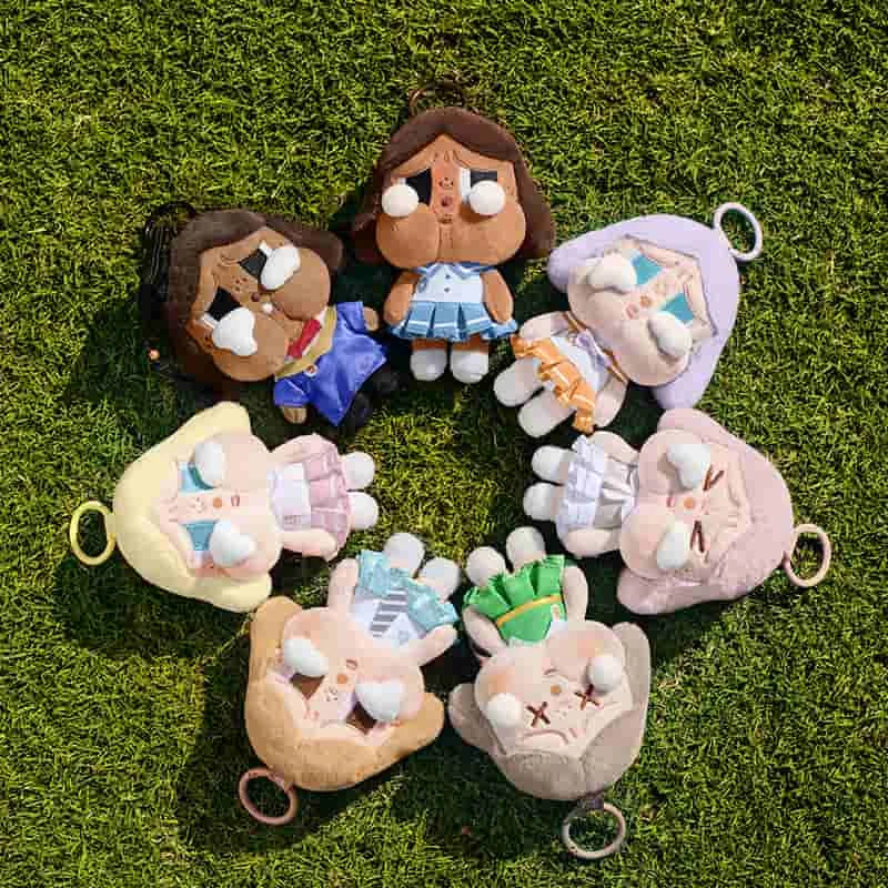 Popmart Crybaby Sunset Song Party Series Muppet Pendant Blind Box Cute Crying Baby Doll Blind Bag Guess Bag Bag Decoration
